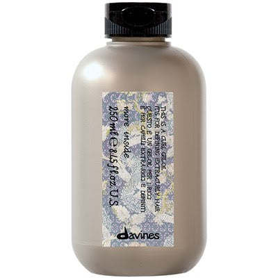 This is A Curl Gel Oil